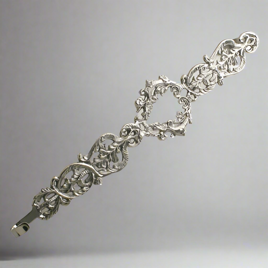 Nickel Heart Wreath Holder - Set of 2