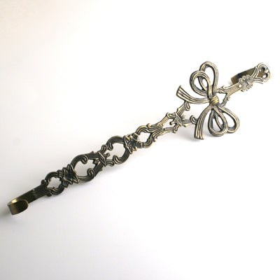 Bronze Wreath Holder - Set of 2